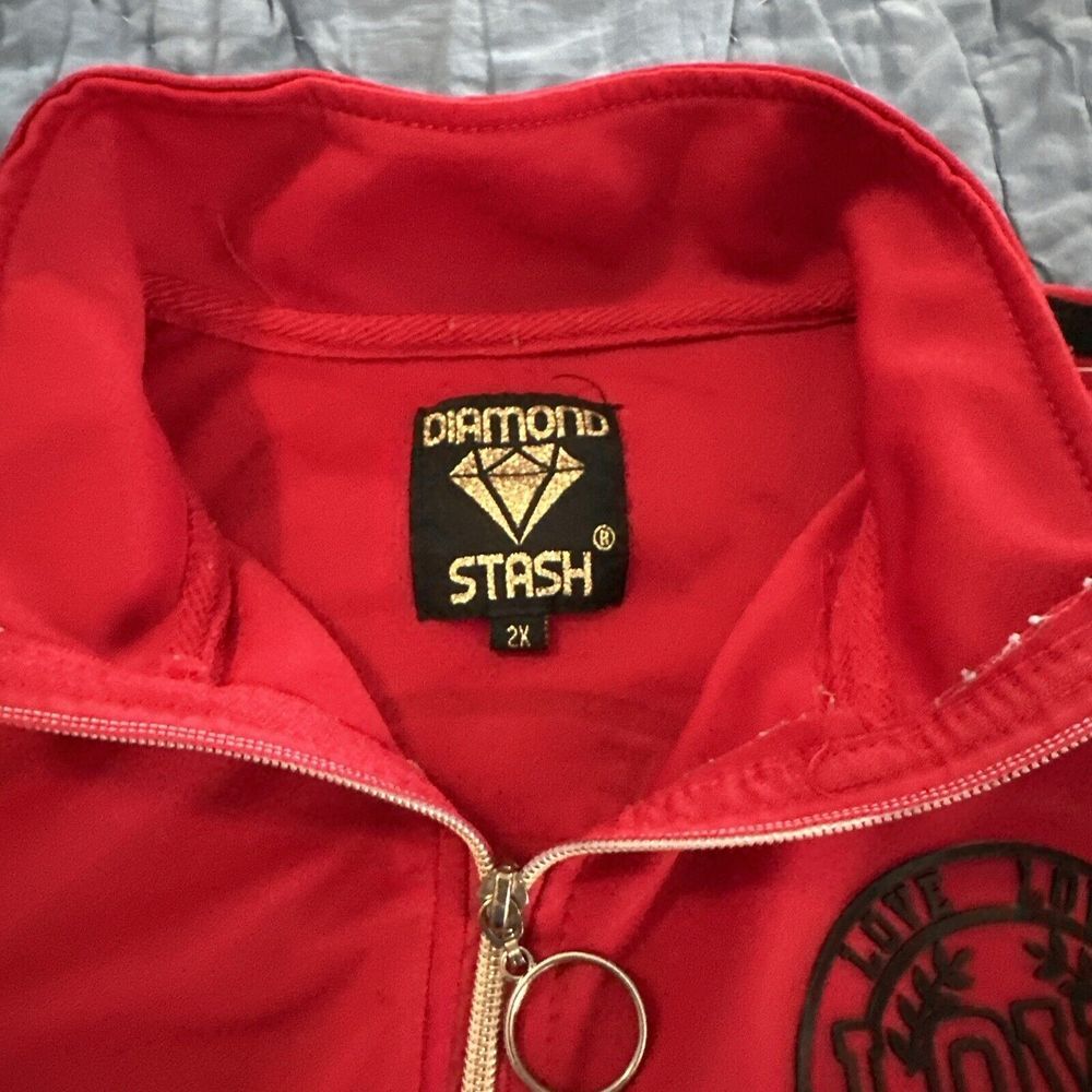 Women's Red Jacket - Picture 4 of 11